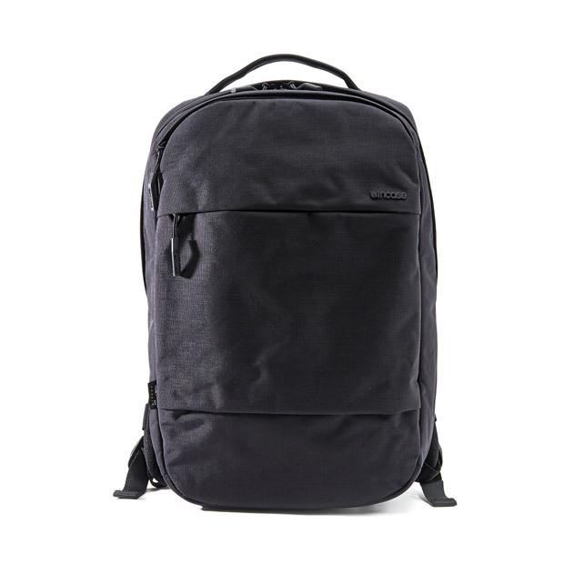 インケース リュック Incase バックパック A4対応 City Compact Backpack with Courdura Nylon メンズ 通勤 137211053001｜double-edge｜02