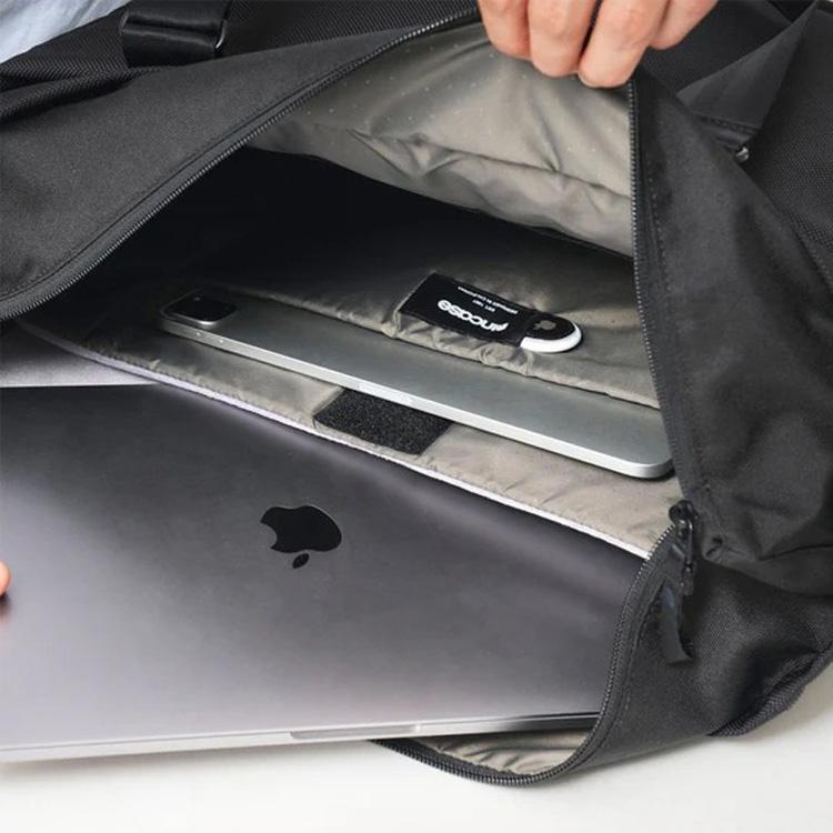 incase（インケース） トートバッグ Tracks Tracks Tote 22L
