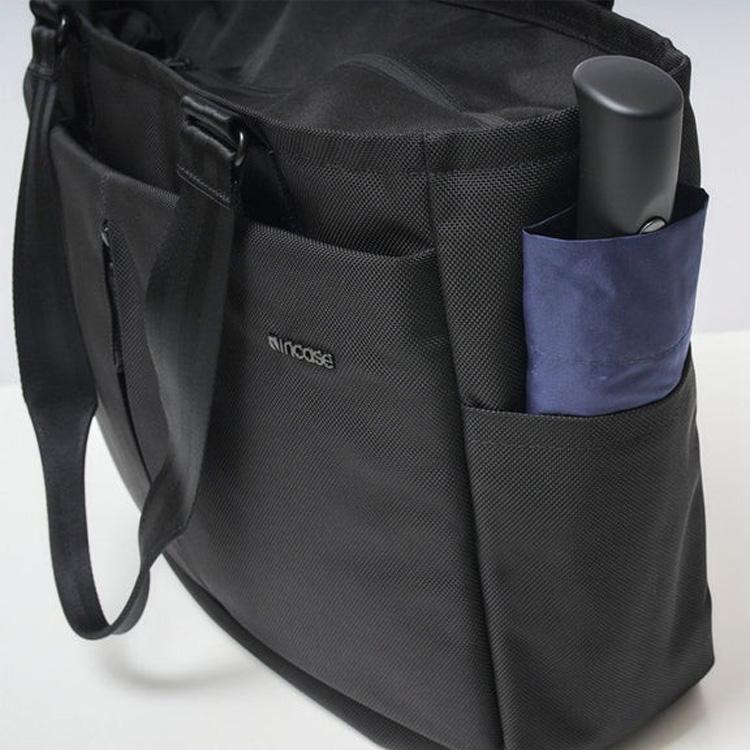 incase（インケース） トートバッグ Tracks Tracks Tote 22L