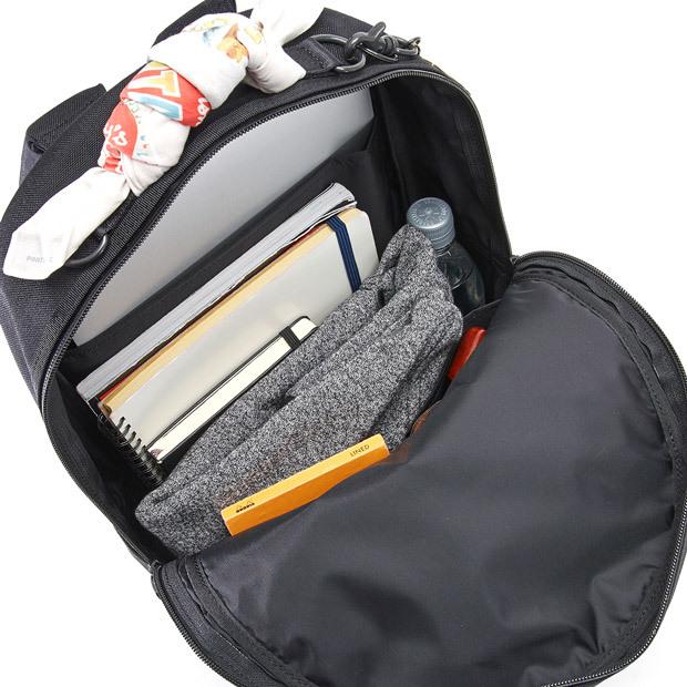 希少⭐︎ポータークラシック ディズニー ファンタジア ニュートン リュック 黒 PORTER CLASSIC（ポータークラシック） ディズニーファンタジア