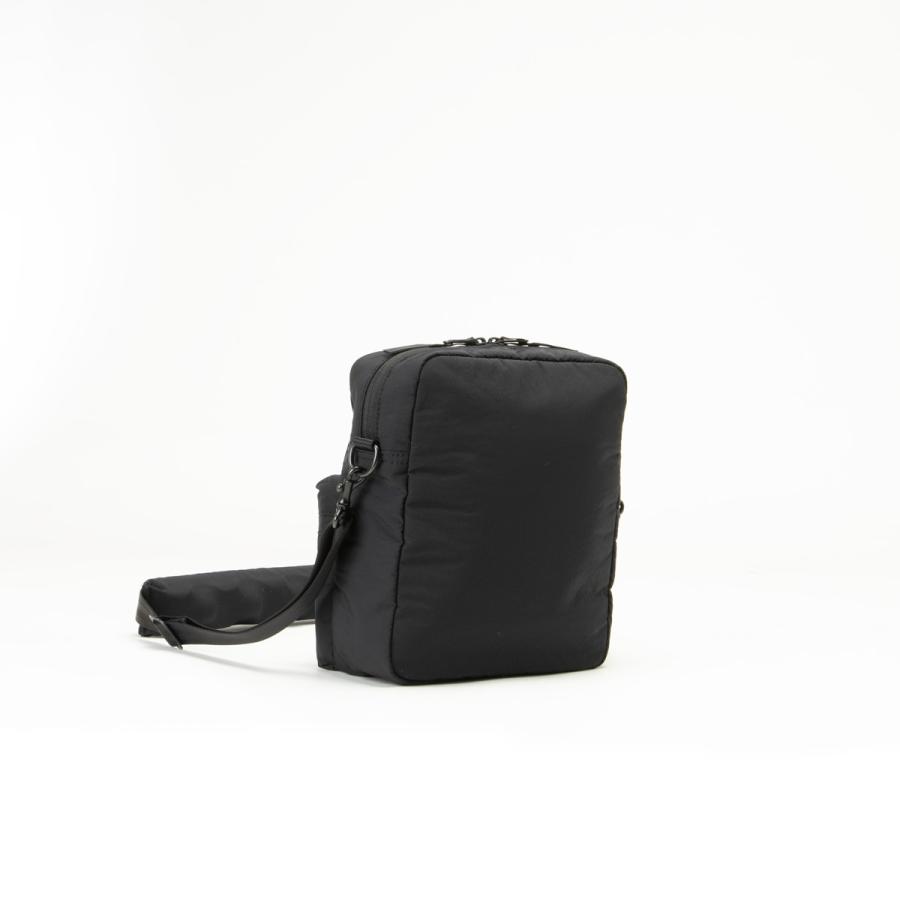 ポーター ブラック バッグ Amazon.co.jp: Porter 592-06582 Smokey Shoulder Bag, Black