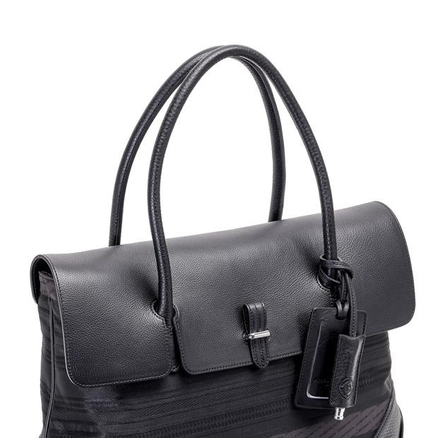 美品・PELLEMORBIDA ペッレモルビダ　ボストンバッグ ブラック PELLE MORBIDA（ペッレ モルビダ） 2WAY ボストンバッグ ショルダー