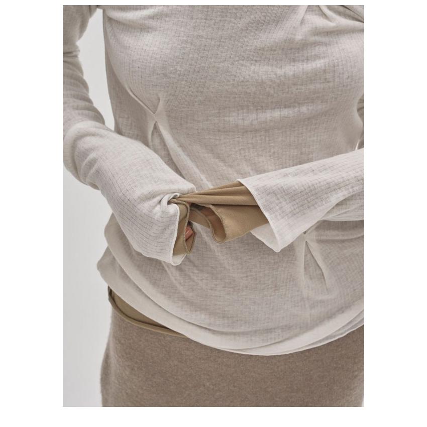 未使用新品【todayful】タックレイヤードロングティーシャツ　エクリュ 未使用新品【todayful】タックレイヤードロングティーシャツ エクリュ