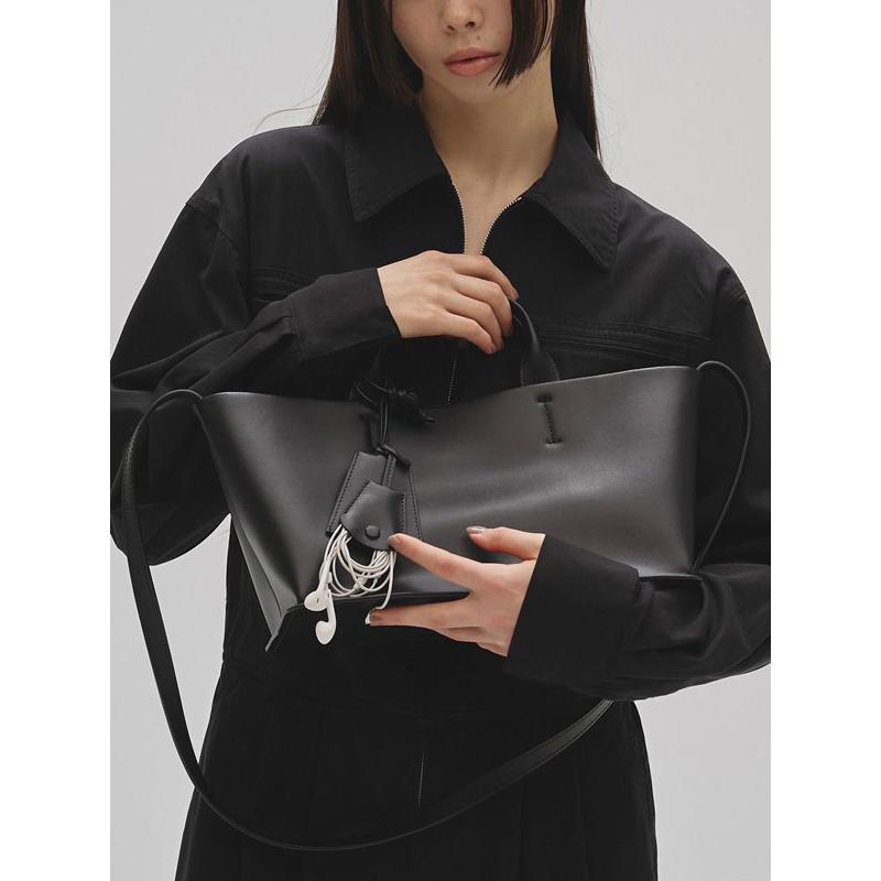 TODAYFUL 2025Prefall トゥデイフル バッグ Useful Leather Bag(M