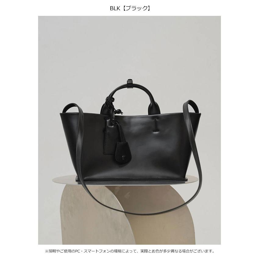 【美品】TODAYFUL レザーハンドバッグ ブラック TODAYFUL 2026Winter トゥデイフル バッグ Useful Leather Bag(M) 12月