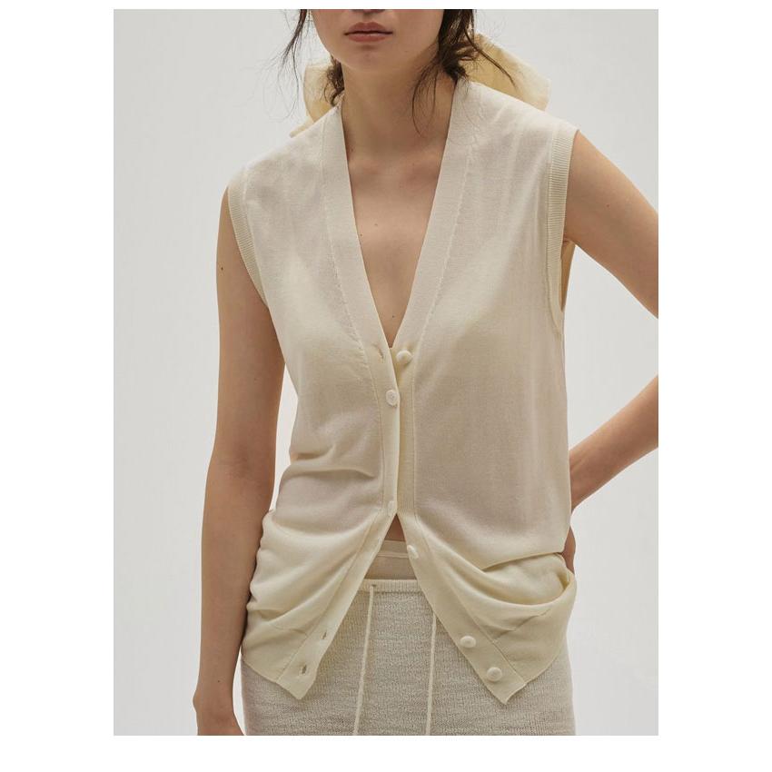 トゥデイフル TODAYFUL 2026springsummer トップス Tencelsilk Knit Vest テンシルシルクニットベスト ミドル丈 ノースリーブ 12610517 26春夏の画像