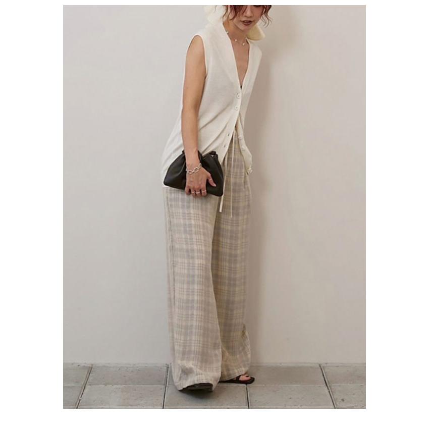 トゥデイフル TODAYFUL 2026springsummer トップス Tencelsilk Knit Vest テンシルシルクニットベスト ミドル丈 ノースリーブ 12610517 26春夏の画像