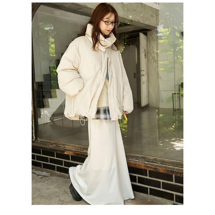 emmi エミ アウター 26秋冬 ハイネックダウン/撥水 11月上旬〜下旬予約