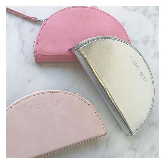 ハニーミーハニー Iphoneケース Honey Mi Honey Halfmoon Iphone Case ハーフムーンアイフォンケース Iphone8 ケース 手帳型 Iphone7 18s Wv 05 セール 18s Ac 01 バッグ ワンピースのダブルハート 通販 Yahoo ショッピング