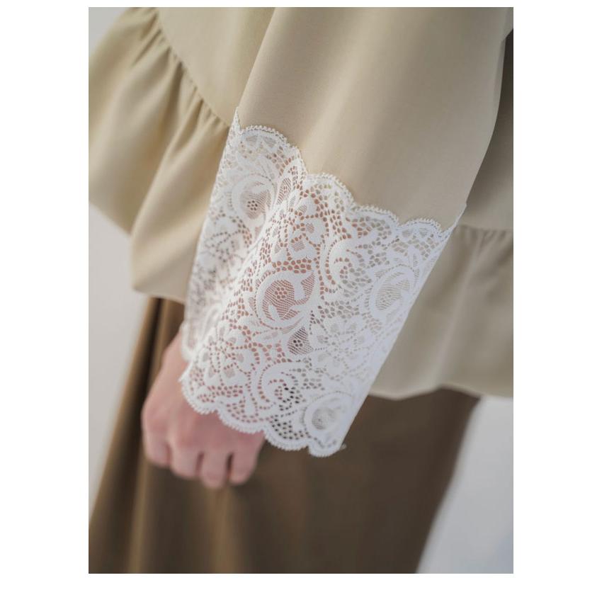新作10%OFF ウィルフリー WILLFULLY アウター cuffs lace hem balloon frill JK 袖口レース裾バルーンフリルジャケットの画像