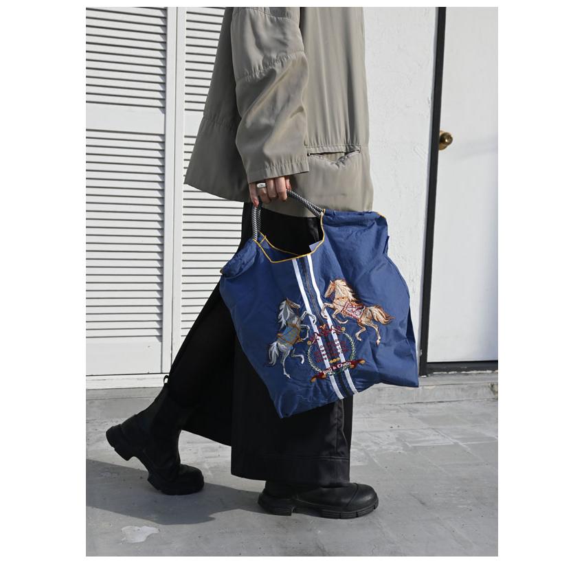 新入荷 ブルーゴールド柄 シャツバッグ チェーン付き箱付き Ball＆Chain ボール＆チェーン 313115 D.BABY CAT ベイビーキャット