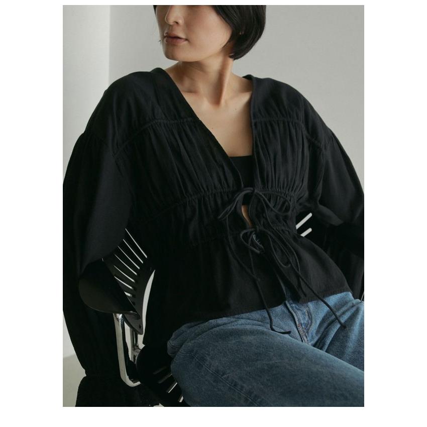 anuke アンヌーク 2025SpringSummer トップス Vneck Lace Blouse anuke アンヌーク 2025SpringSummer トップス Vneck Lace Blouse