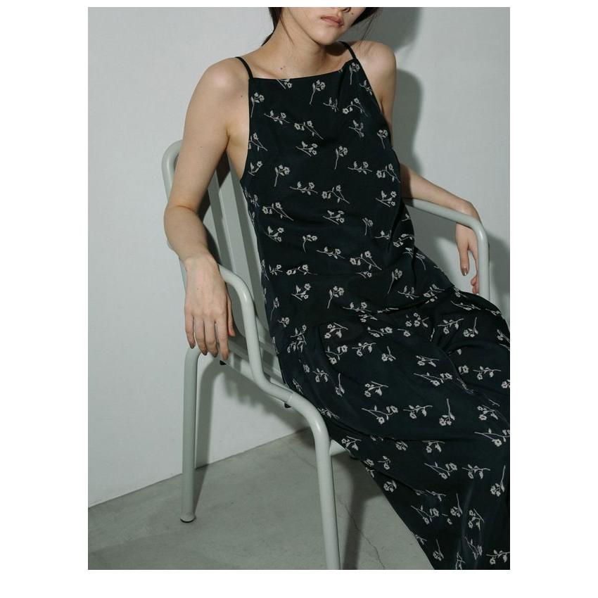 2025SS 新品タグ付 anuke Flower Jacquard Tops 2025SS 新品タグ付 anuke Flower Jacquard Tops 2025SS 新品タグ付