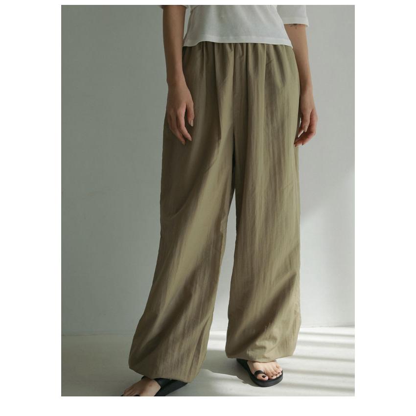 anuke アンヌーク 2025SpringSummer ボトムス Nylon Volume anuke アンヌーク 2025SpringSummer ボトムス Nylon Volume