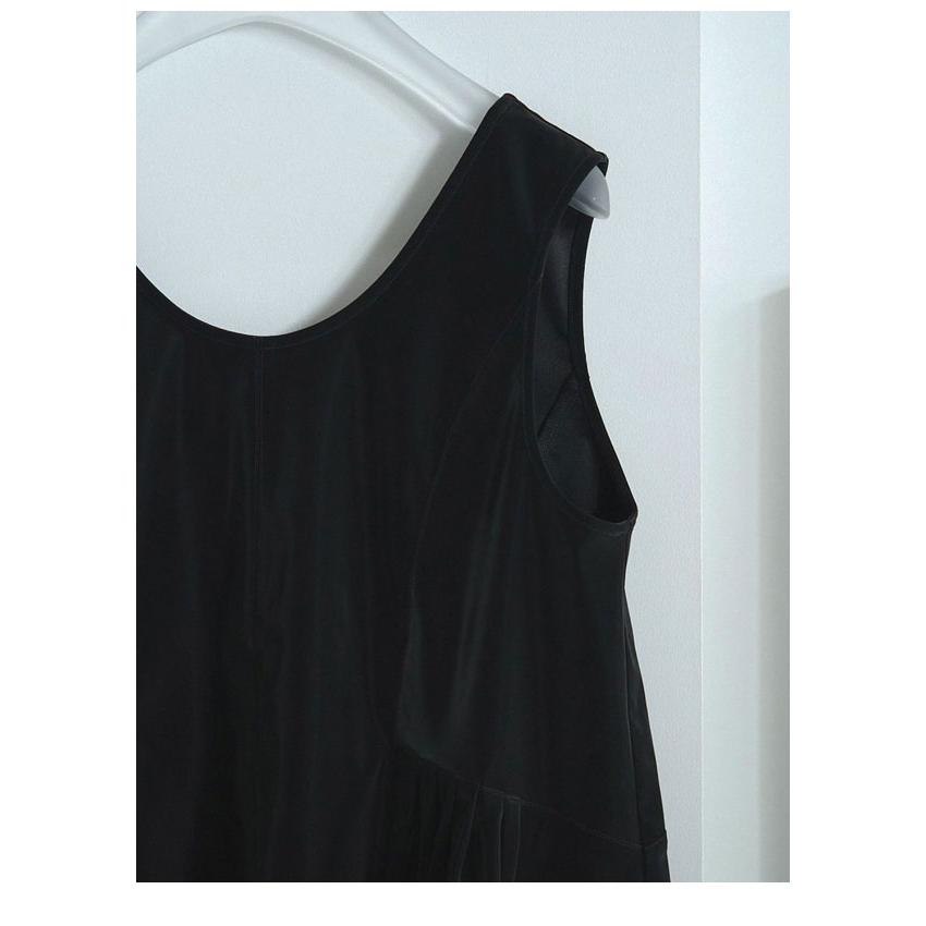 anuke Uneck Peplum Topsブラック anuke Uneck Peplum Topsブラック - メルカリ