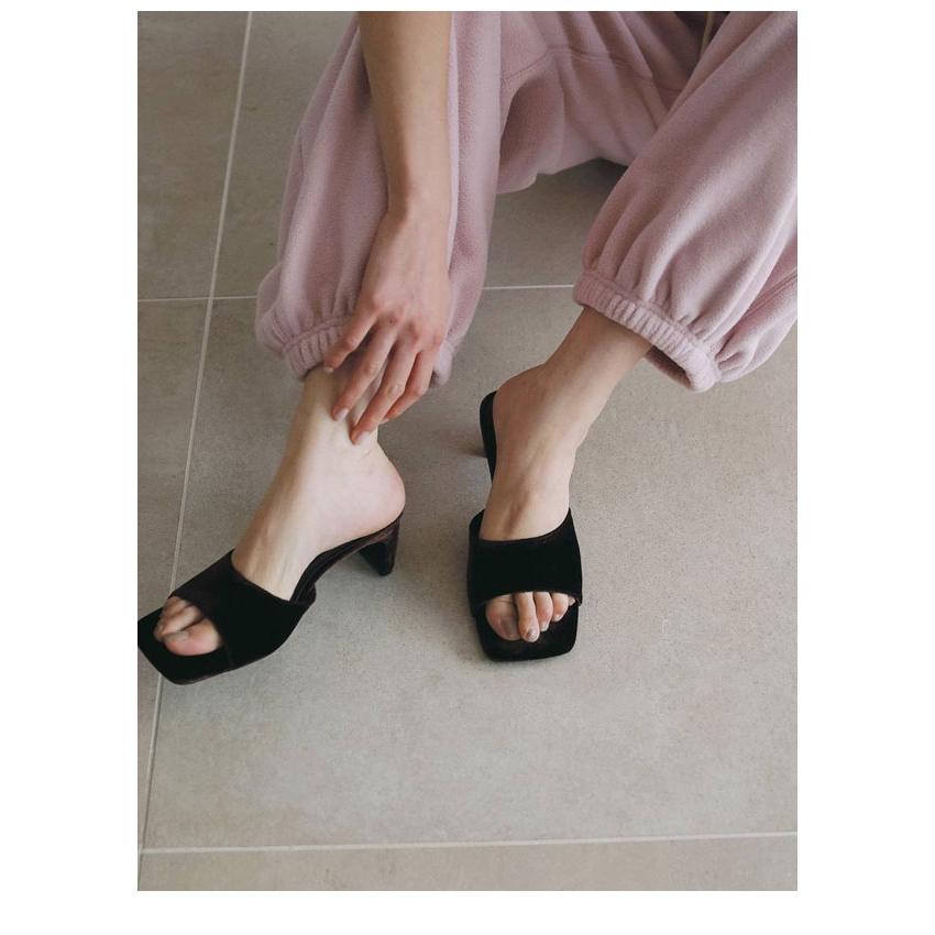 anuke（アンヌーク） anuke 2026Prefall シューズ Squaretoe Velour