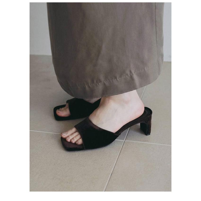 靴 anuke Squaretoe Velour Mule anuke（アンヌーク） anuke 2026Prefall シューズ Squaretoe Velour