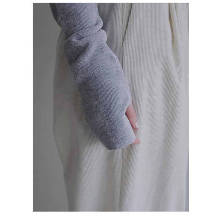 anuke（アンヌーク） anuke 2026Prefall トップス Crewneck Velour