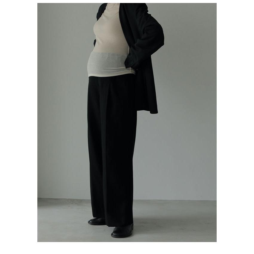 anuke アンヌーク 2025FallWinter ボトムス Reha. Tuck Wide anuke アンヌーク 2025FallWinter ボトムス Reha. Tuck Wide