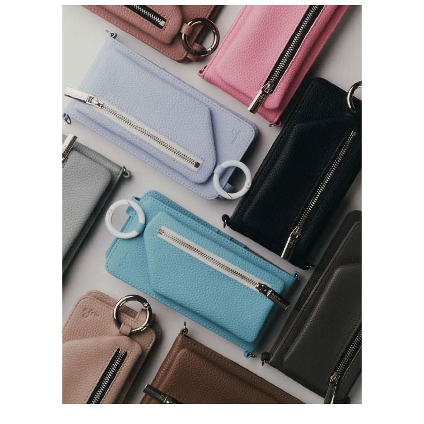 エジュー　ajew スマホショルダーマルチケースM　pureblack　保証書付 ajew（エジュー） 【iPhone15/15pro対応】 ajew cadenas zipphone case
