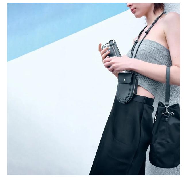 ajewエジュー帆布×牛レザーショルダーバッグ巾着バッグ☆未使用 ajew（エジュー） ajew Drawstring bag バッグ ハンドバッグ 巾着型