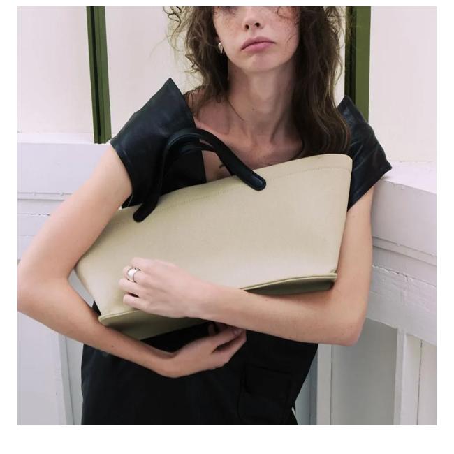 ajew（エジュー） ajew width duo bag バッグ ハンドバッグ 鞄 ポーチ