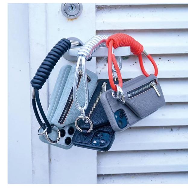 ajew iPhone15/15pro対応 エジュー cadenas zipphone case ajew iPhone15/15pro対応 エジュー cadenas zipphone case