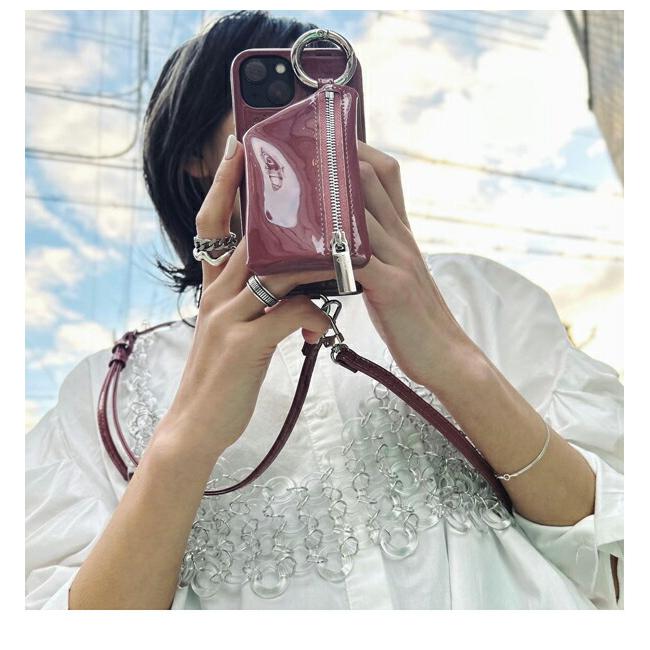 ajew(エジュー) iPhone14 / red 【patent case】 iPhone14.16e共通対応 / red 【patent case】 (発送はご注文から
