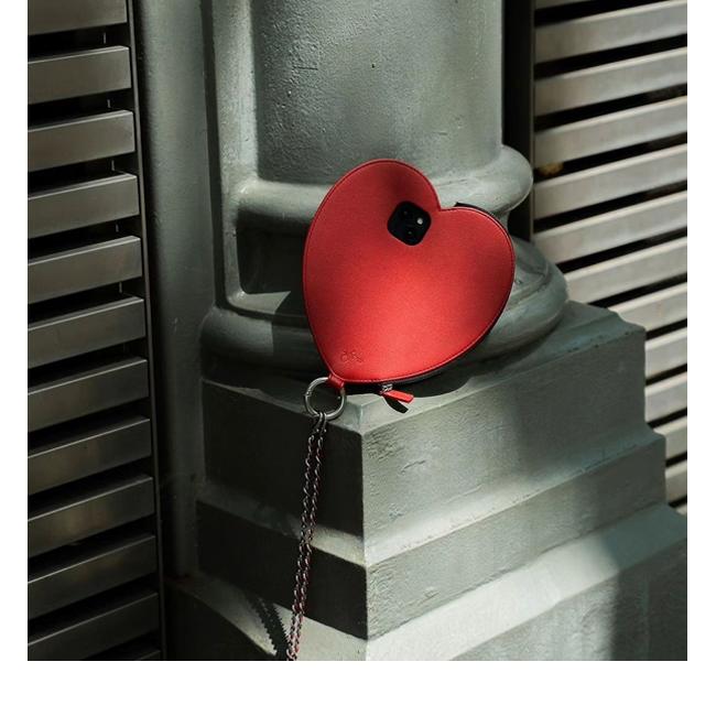 ajew（エジュー） iPhoneProMax対応 ajew dress HEART case shoulder