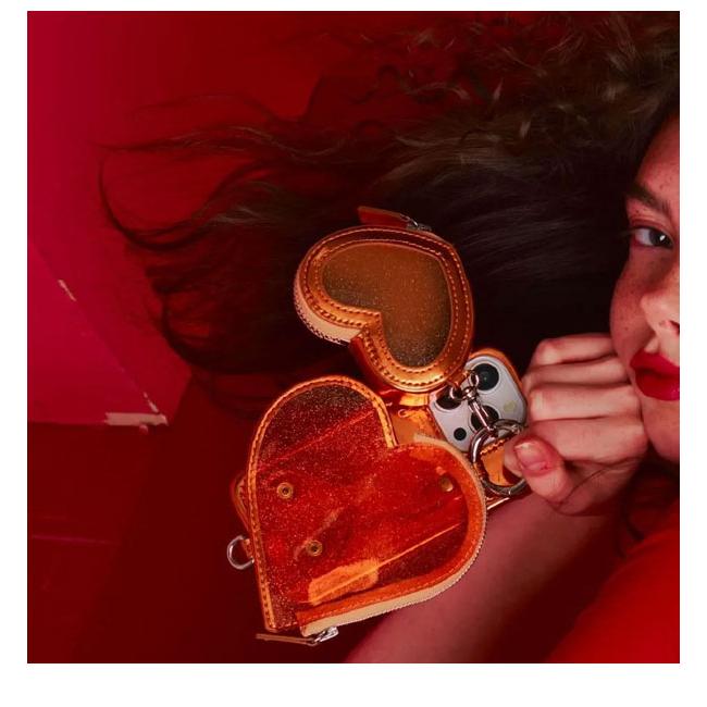 ajew（エジュー） 【iPhone対応】 ajew PVC heart planet pocket case