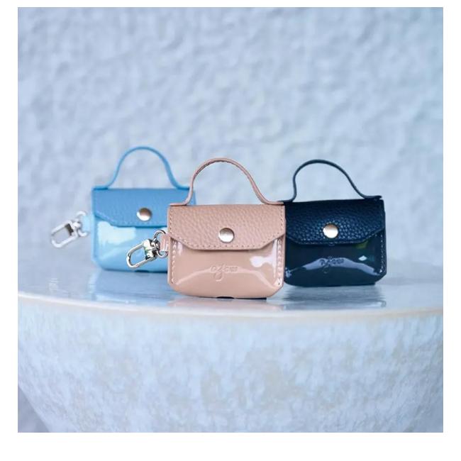 ajew（エジュー） air pods Pro tote (patent) エアポッズプロ トート