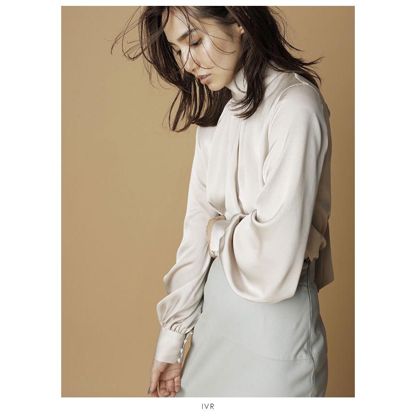 フレイアイディー Fray I D 秋冬 サテンボウタイブラウス レディース トップス ブラウス ボウタイ サテン ツヤ感 光沢感 ボリューム フレア Fwfb4031 バッグ ワンピースのダブルハート 通販 Yahoo ショッピング