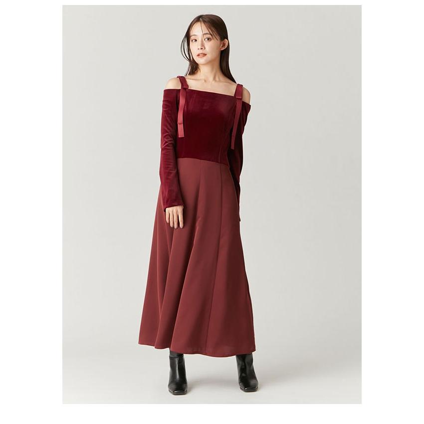 【極美品】Ｖネックタフタドレス FRAY I.D ワンピース　とトレンチコート 楽天市場】SALE40%OFF フレイアイディー FRAY I.D タフタリボン