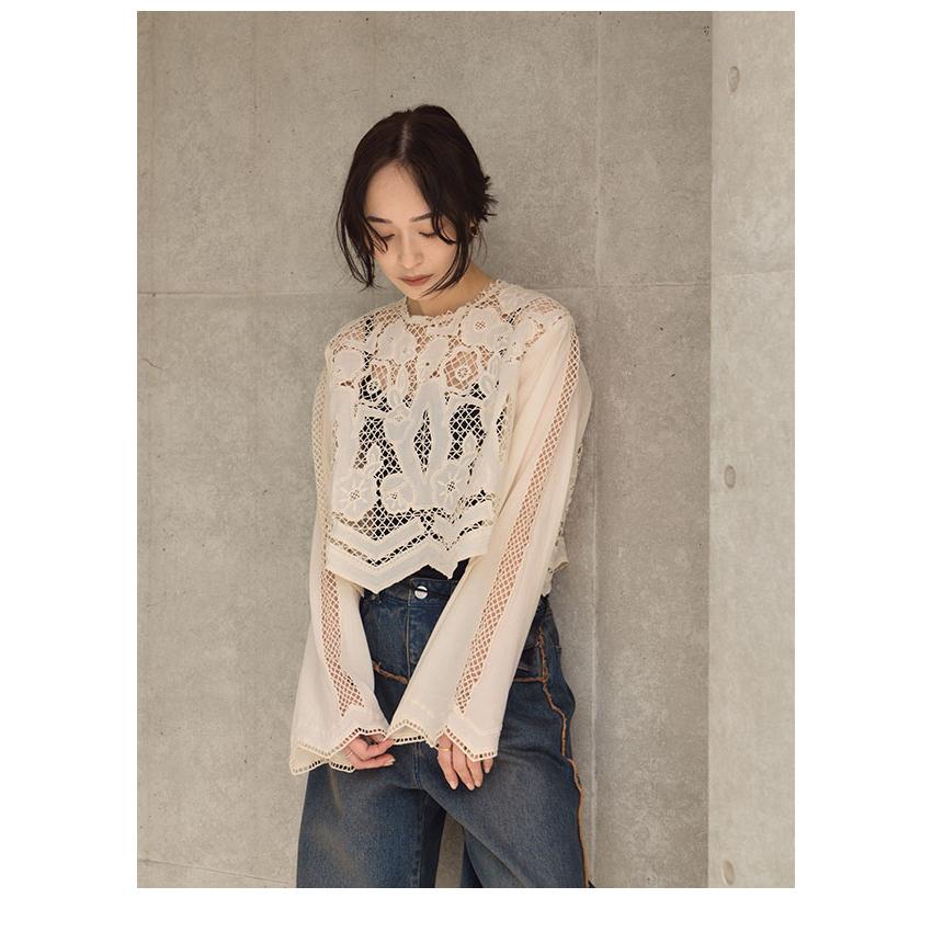 SALE20%OFF ヘラ Hella EMBROIDERY LACE BLOUSE トップス ショート丈 