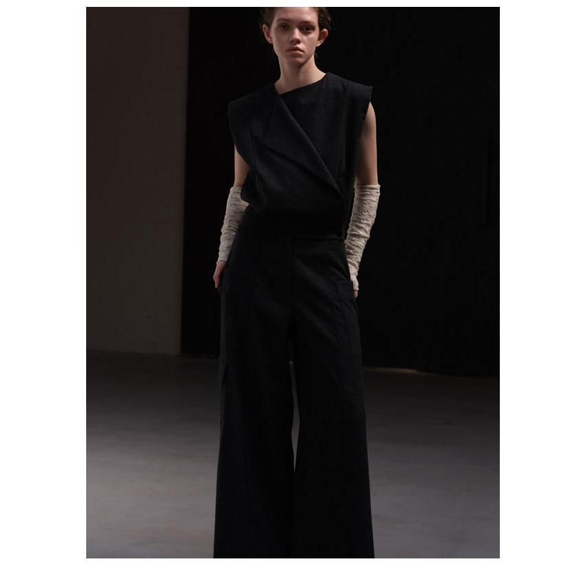 SALE30%OFF ヘラ Hella 25秋冬 cachecoeur jumpsuit カシュクール