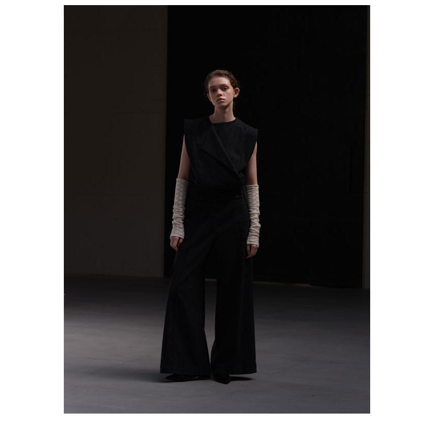 SALE30%OFF ヘラ Hella 25秋冬 cachecoeur jumpsuit カシュクール