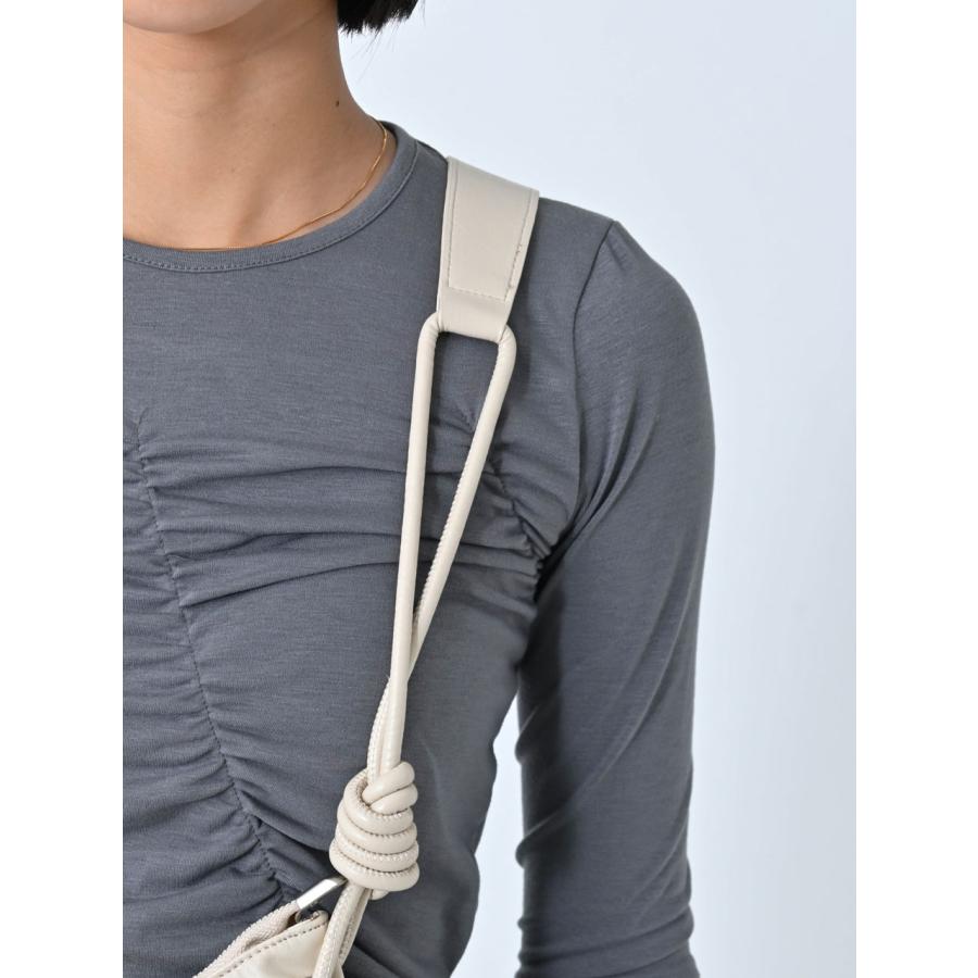 SALE60%OFF エギュゼ iGUISER ボトムス 24秋冬 leather rope strap bag（IVORY） レザーロープストラップバッグ ショルダーバッグ 大容量 内ポケット ig-ig032 |  | 09