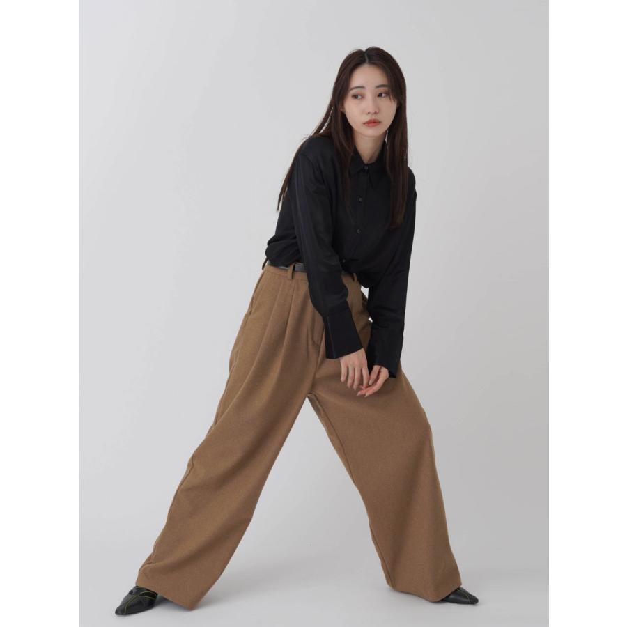 SALE60%OFF エギュゼ iGUISER ボトムス 24秋冬 kanu wool slacks カヌ