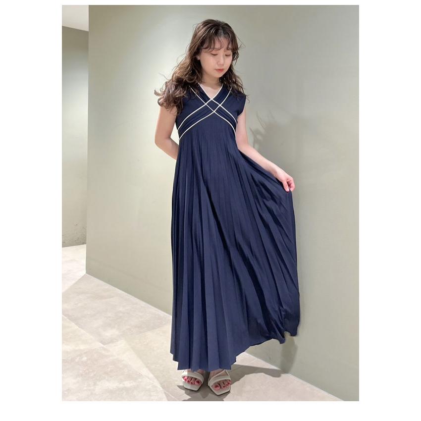 LILY BROWN リリーブラウン ワンピース 25春夏 クロスデザイン LILY BROWN リリーブラウン ワンピース 25春夏 クロスデザイン
