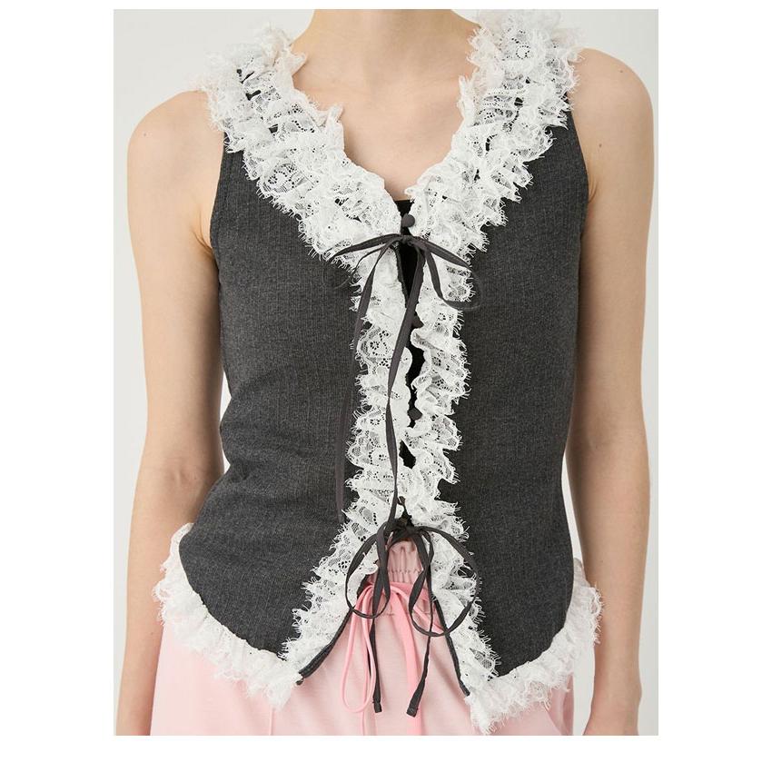 Lilly Brown★今季売り切れ完売＊刺繍フリルトップス hearty-select_lwnt261123