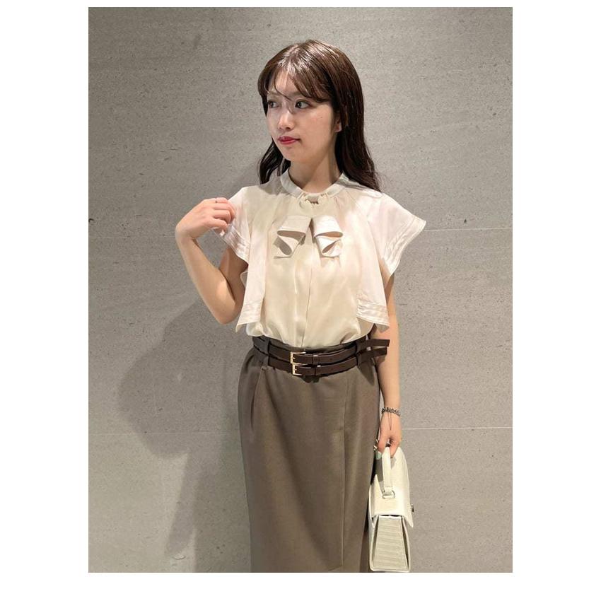 リリーブラウン　3way パフスリーブ LILY BROWNリリー ブラウン3wayパフスリーブブラウス - メルカリ