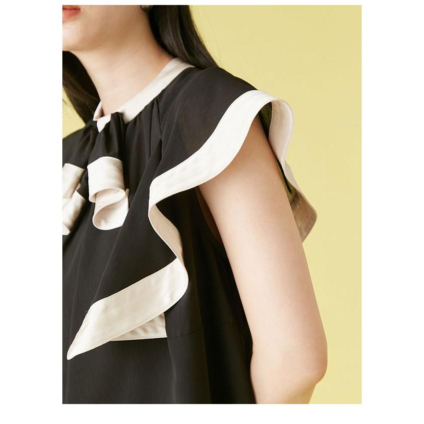 LilyBrown ♡新品未使用タグ付き　ラッフルノースリーブトップス LILY BROWN（リリーブラウン） SALE50%OFF リリー ブラウン トップス