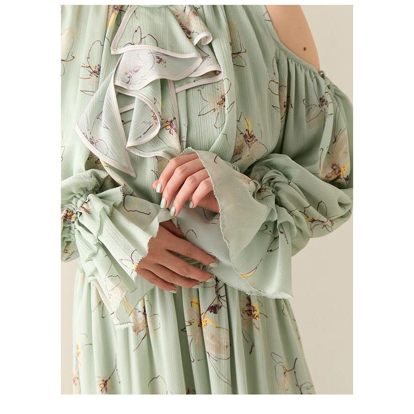 LILY BROWN ショルダーオープンワンピース　サイズ1 LILY BROWN（リリーブラウン） SALE40%OFF リリー ブラウン ワンピース