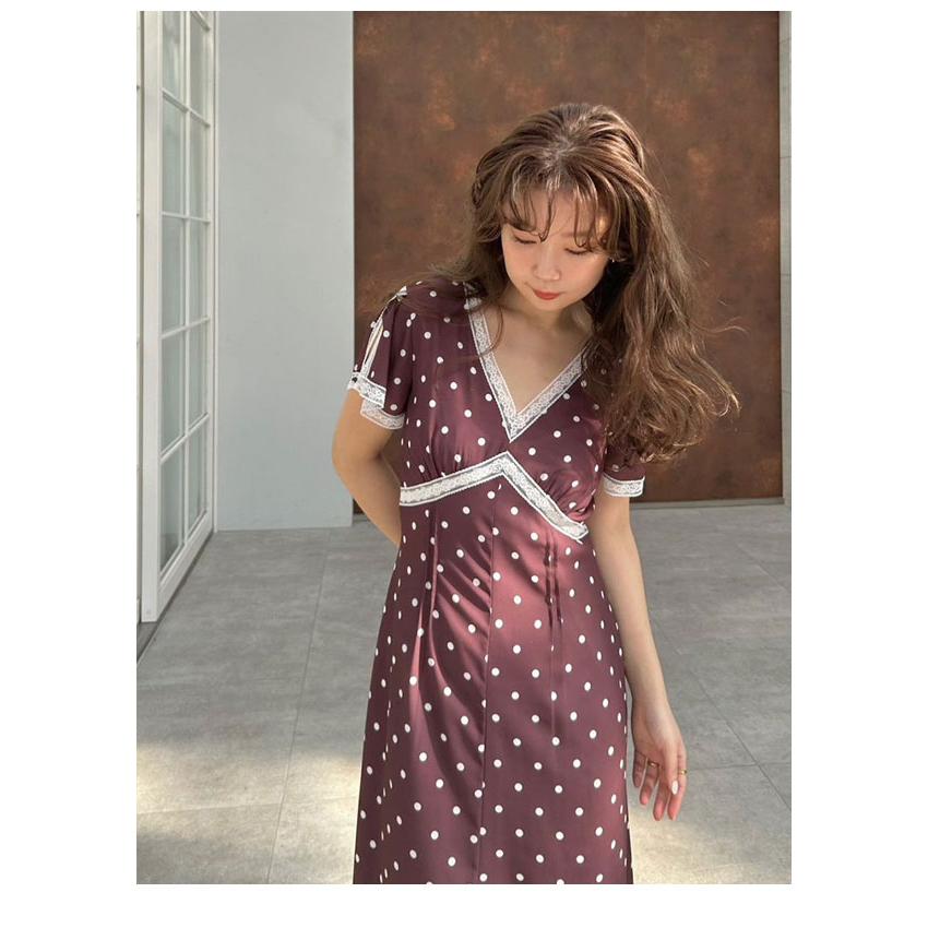 LILY BROWN（リリーブラウン） 新作10%OFF リリー ブラウン ワンピース
