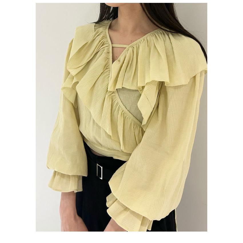 LILY BROWN SALE リリーブラウン トップス 24春夏 フリル LILY BROWN SALE リリーブラウン トップス 24春夏 フリル