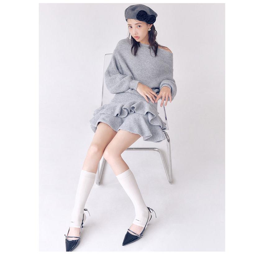 【未使用】Lily Brown フラワーボンボンニット セットアップ LILY BROWN】日頃の感謝を込め、新年特別企画としてスペシャルなセット