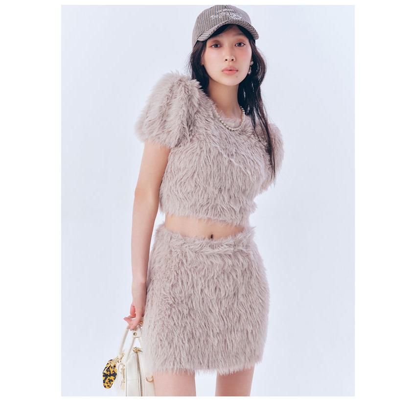 LILY BROWN（リリーブラウン） SALE50%OFF リリー ブラウン トップス