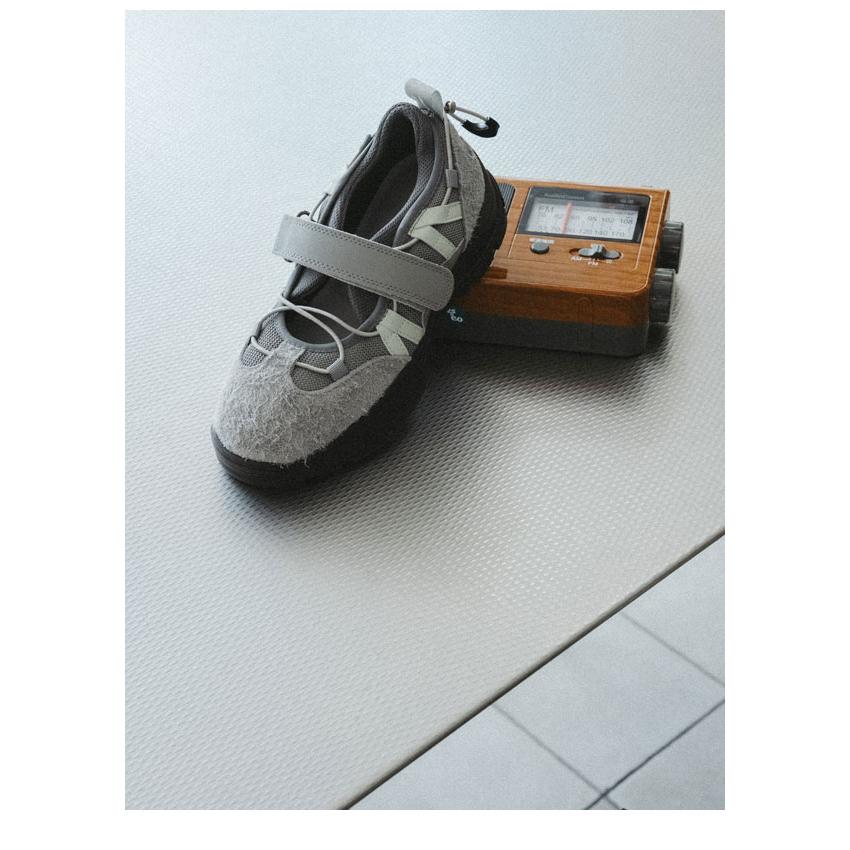 ROCKFISH WEATHERWEAR スニーカーダークグレー　箱あり Rockfish Weatherwear スニーカー Weatherwear/ロックフィッシュ