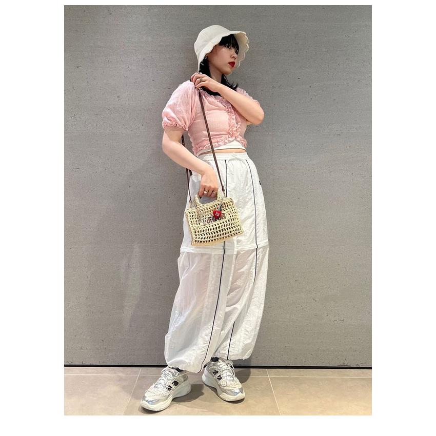 新品タグ付】furfur ファーファー 総レース サロペット パンツ