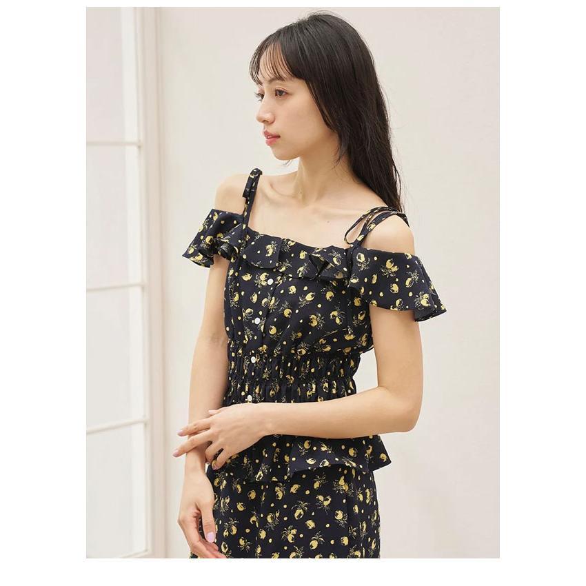 【SNIDEL】オフショルダー フリル 半袖 トップス ブラック 花柄 SNIDEL（スナイデル） SALE10%OFF トップス 26春夏 Sustainable